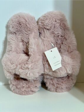 Lauren Conrad Blush Pink Faux Fur Slide Slippers 8/9
